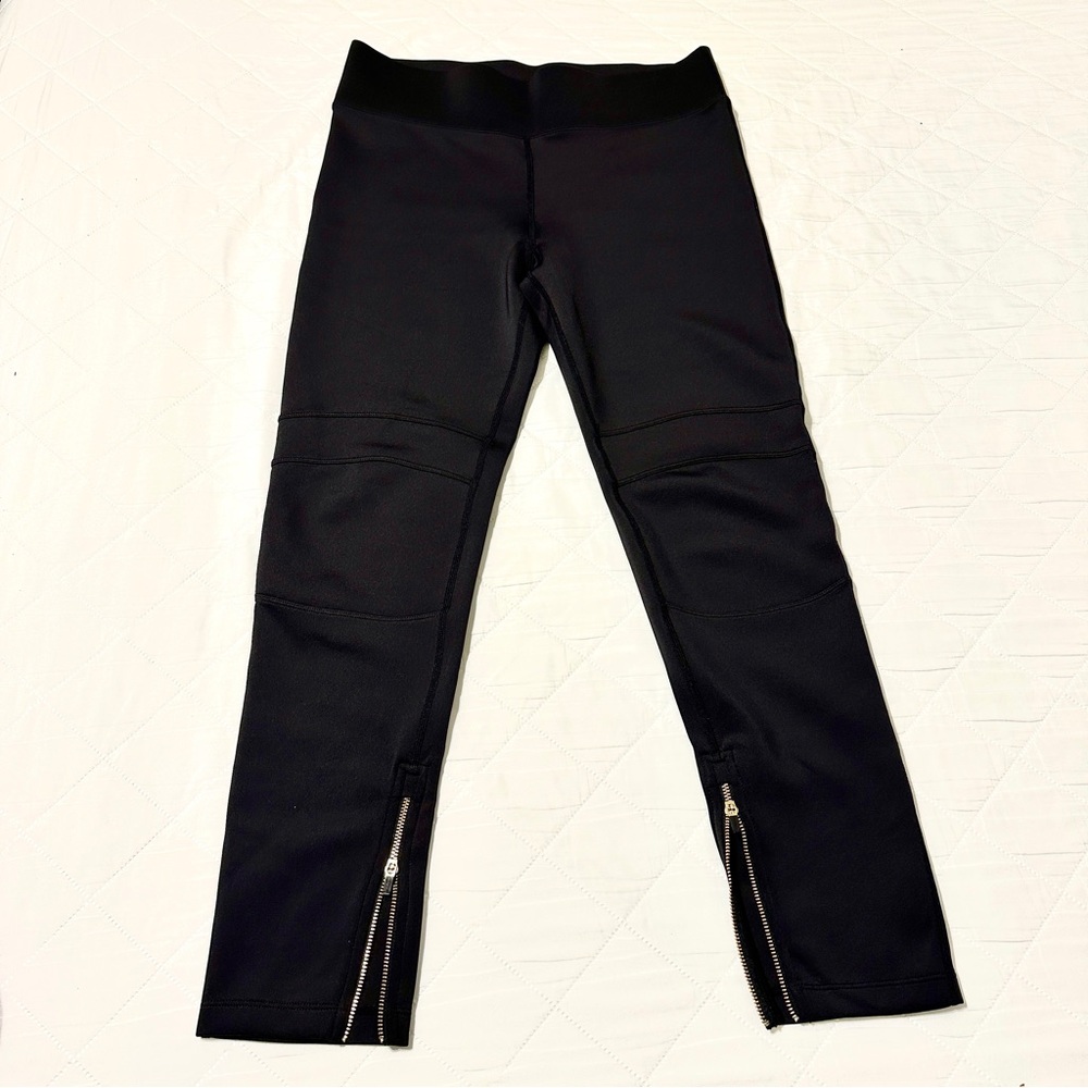 Calvin Klein Leggings with Zipper Detail • Large